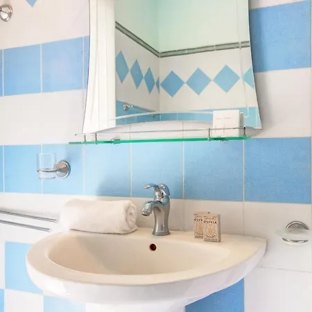 Vintage Maisonette With 3-bdrms, Akti Elias Halkidiki