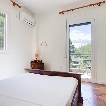 Vintage Maisonette With 3-bdrms, Akti Elias Halkidiki * Kalogria (Sithonia)